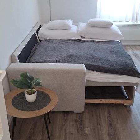 Paradise Apartmanhaz Έγκερ Εξωτερικό φωτογραφία